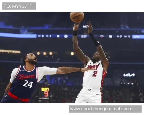 哈克斯盛赞韦尔潜力无限称全队共同鞭策助其成长 哈克斯盛赞韦尔潜力无限称全队共同鞭策助其成长