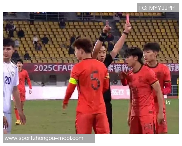 汪士钦解围失误致U22国足0-1落后越南队比赛形势严峻 汪士钦解围失误致U22国足0-1落后越南队比赛形势严峻