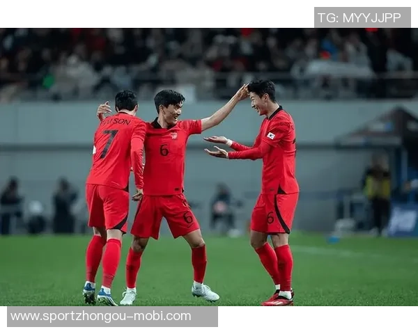 韩国国脚宋旻揆与电竞主持人郭珉瑄喜结连理共同迎接新生活